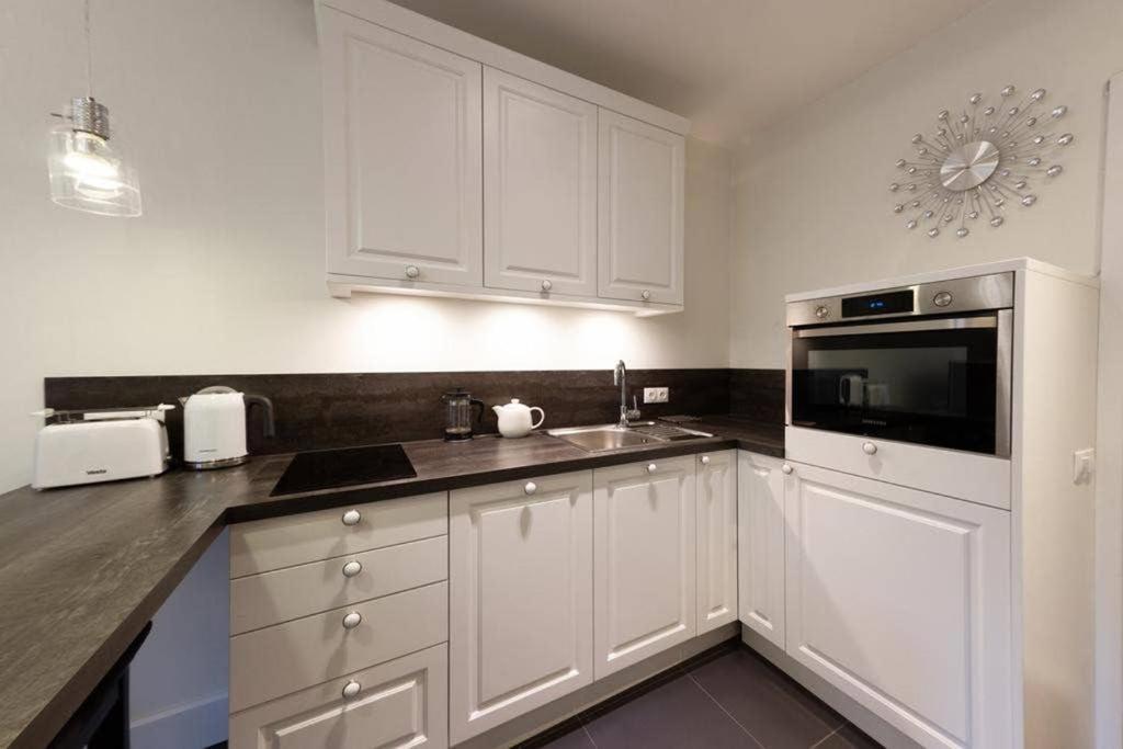 Apartamenty-Mi Crystal ワルシャワ エクステリア 写真